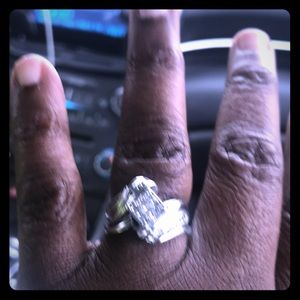 Wedding/ Engagement ring